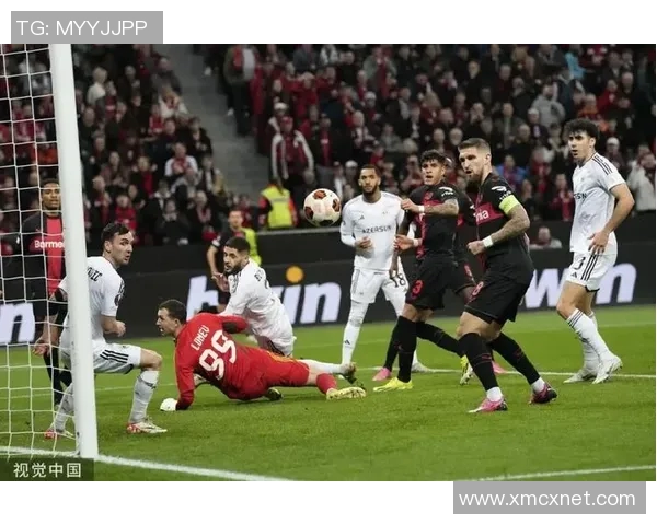 强队克星足球球星逆袭赛场书写震撼传奇征服豪门创造不败神话